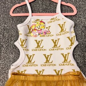 Dress with skirt